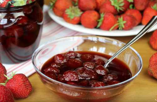 Можно добавить немного лимонной кислоты для слегка кисловатого вкуса